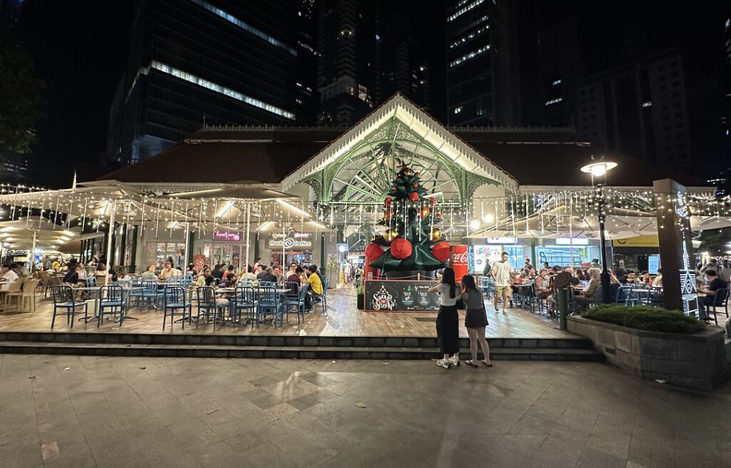 Das Lau Pa Sat Hawker Center in Singapur von außen